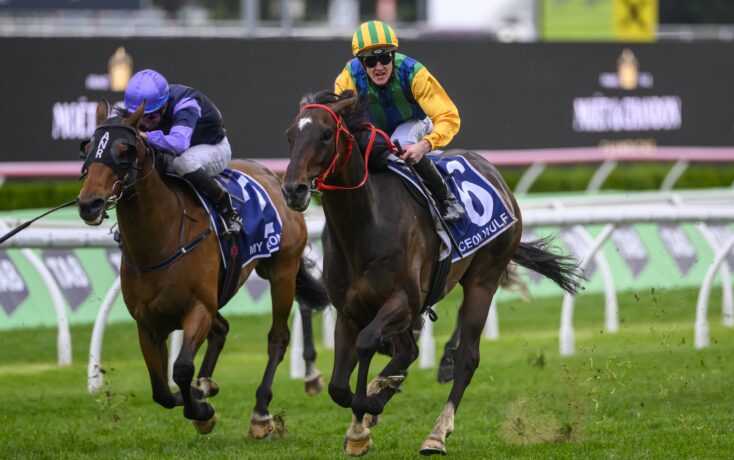 的成就背后 的成就背后